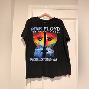 Pink Floyd Black and Blue Tee
